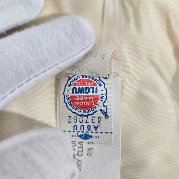 Vintage ILGWU UNION MADE Fairy Modern Edwardian CREAM Wedding Gown Dress Size 4. - Picture 12 of 17